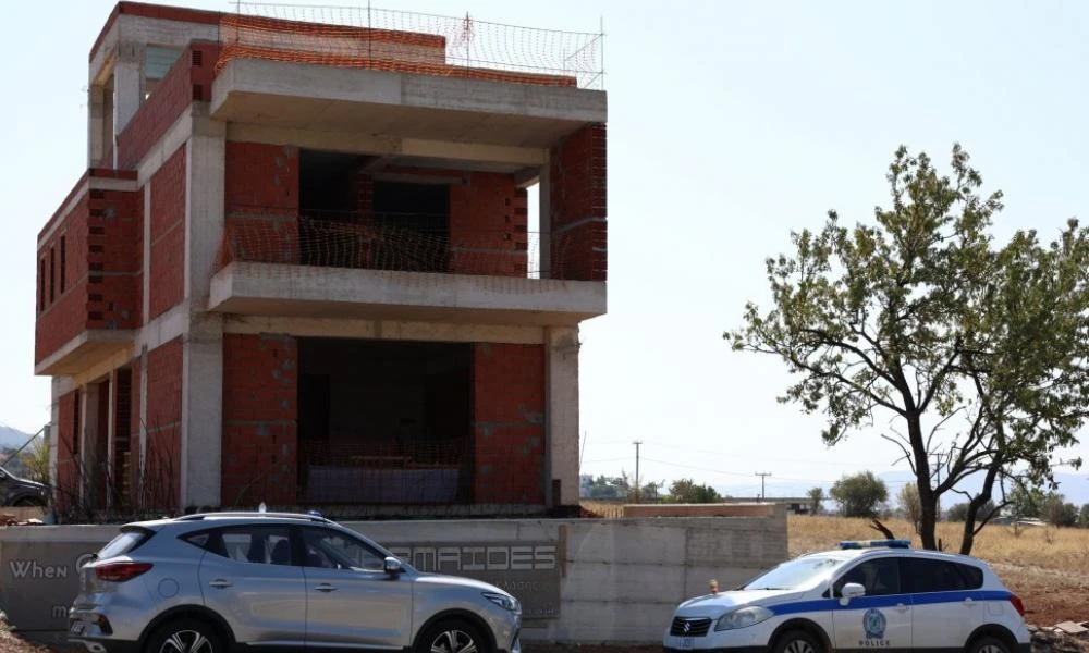 Εργολάβος ο 61χρονος που εντοπίστηκε σε φρεάτιο ανελκυστήρα στη Θεσσαλονίκη - Κάλεσε ο ίδιος την Άμεση Δράση
